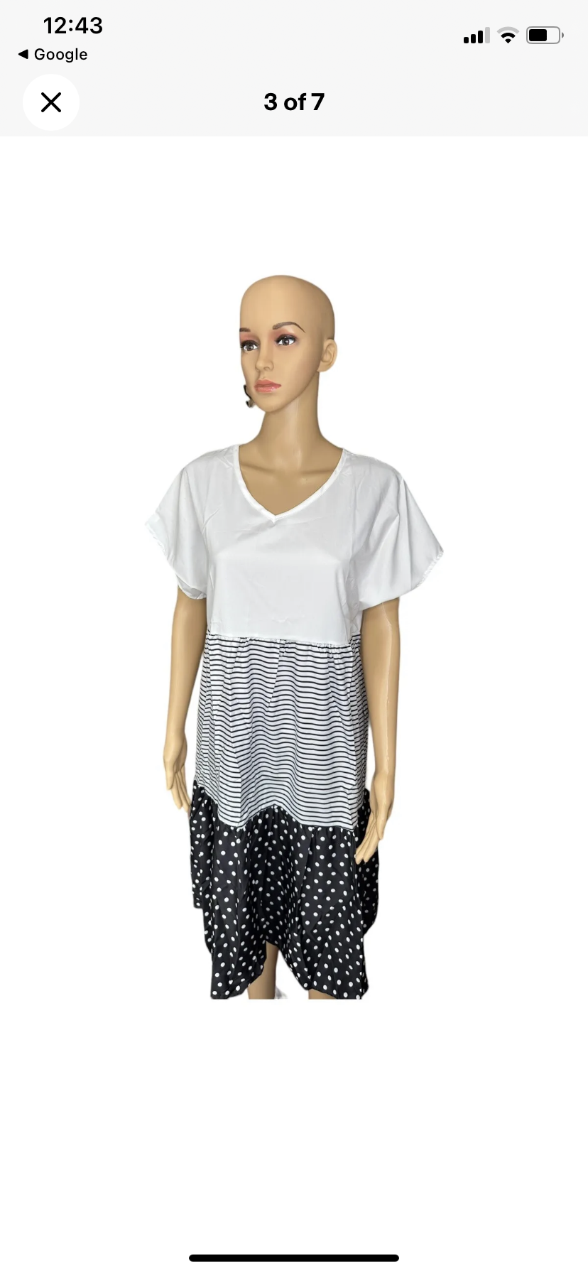 White / Black Dolman Short
Sleeve Dress.Size:S